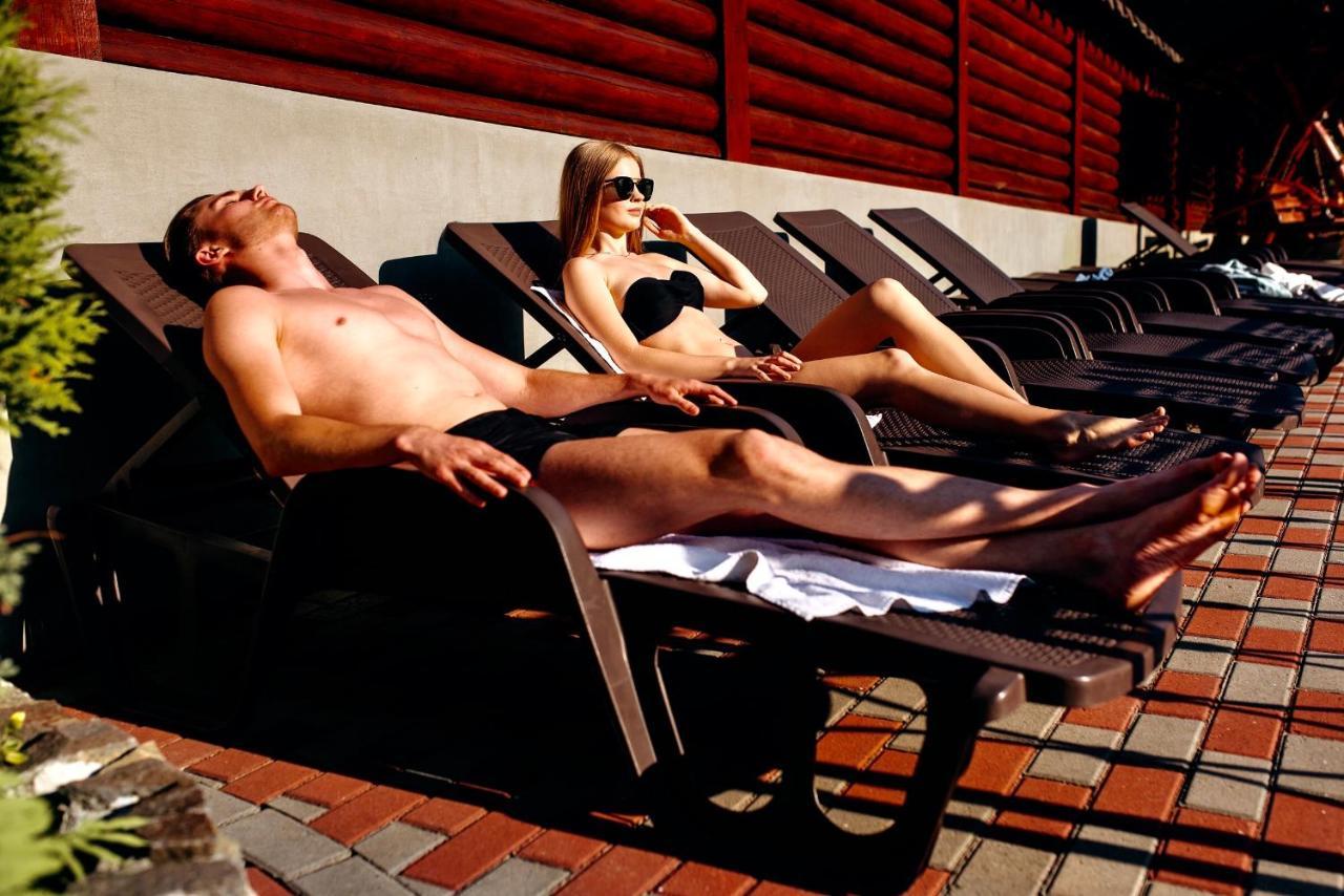 Villa Nikoletta Spa Boekovel Buitenkant foto