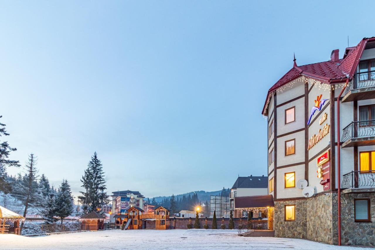Villa Nikoletta Spa Boekovel Buitenkant foto