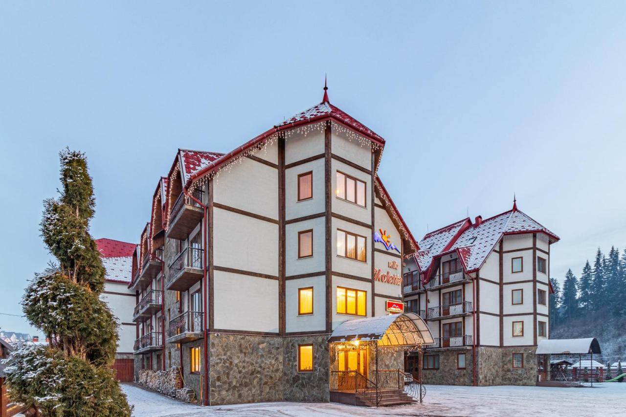 Villa Nikoletta Spa Boekovel Buitenkant foto