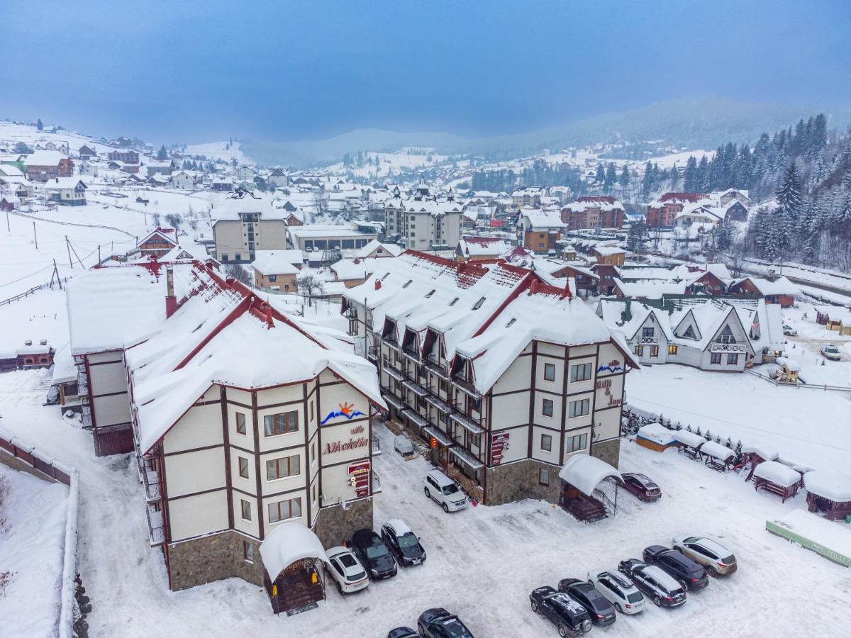 Villa Nikoletta Spa Boekovel Buitenkant foto