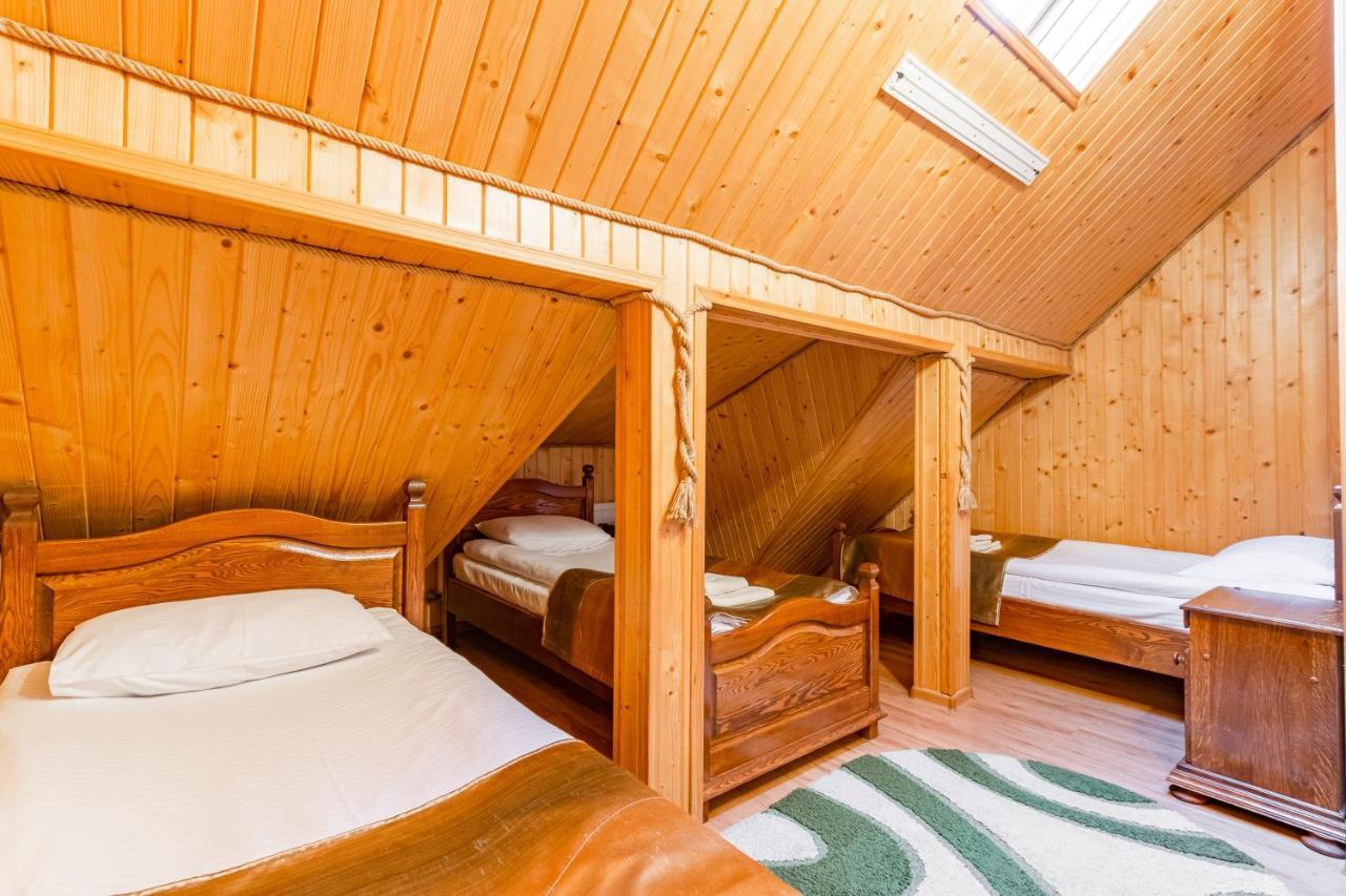 Villa Nikoletta Spa Boekovel Buitenkant foto