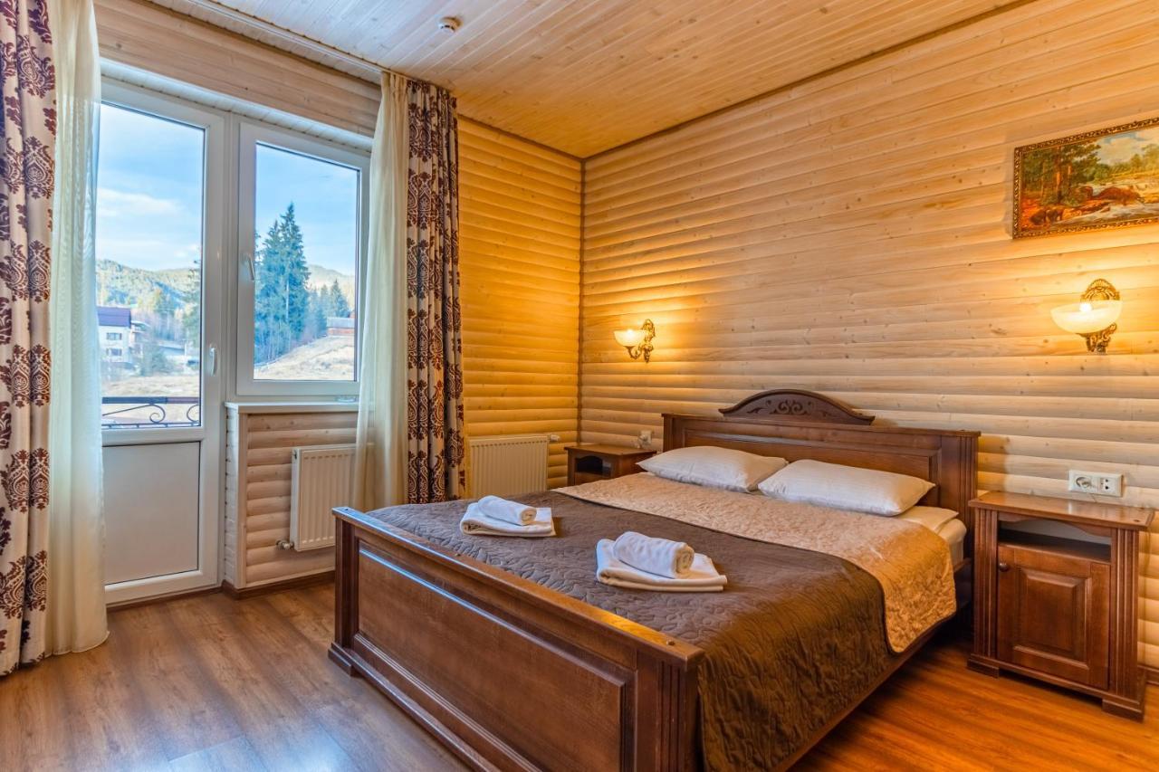 Villa Nikoletta Spa Boekovel Buitenkant foto