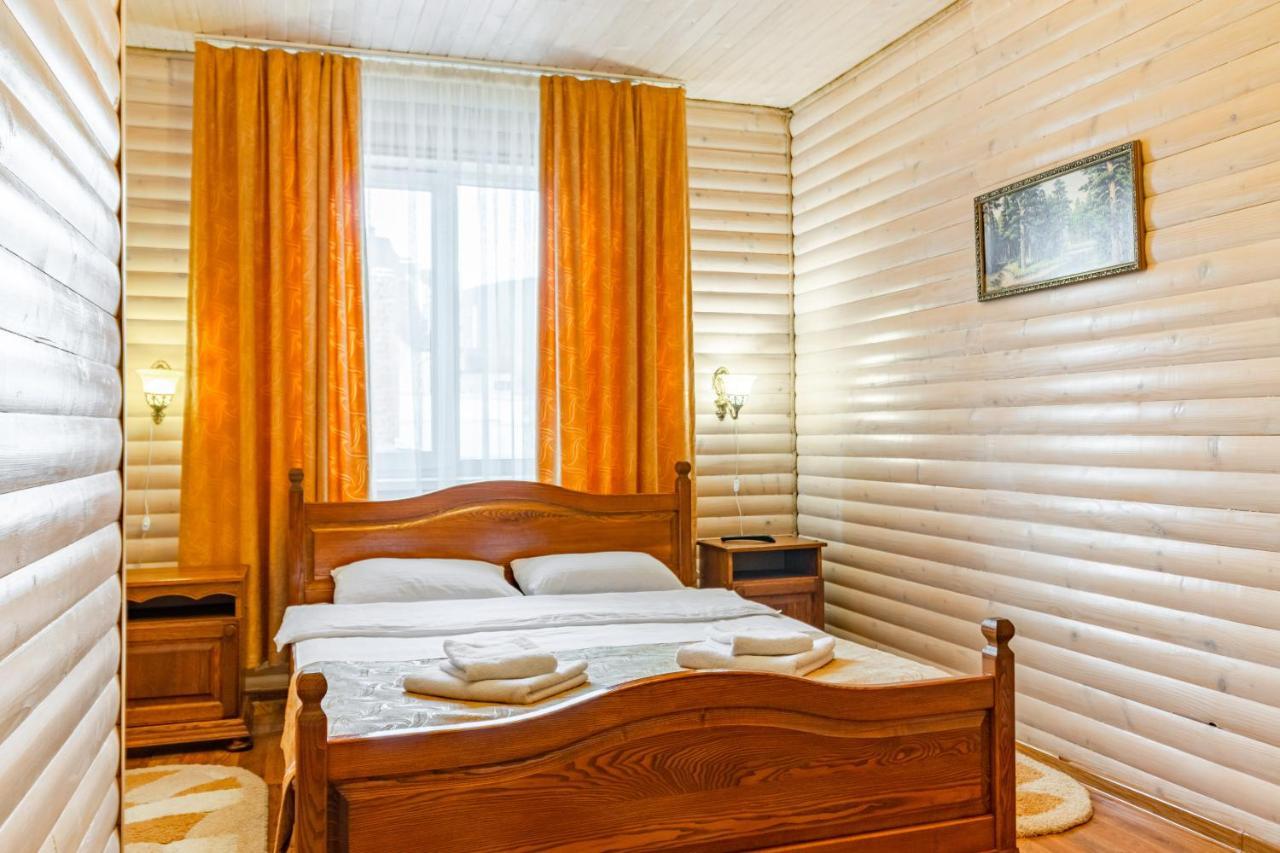 Villa Nikoletta Spa Boekovel Buitenkant foto