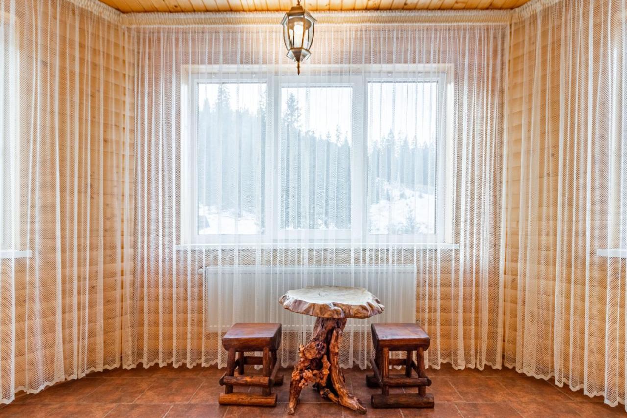 Villa Nikoletta Spa Boekovel Buitenkant foto