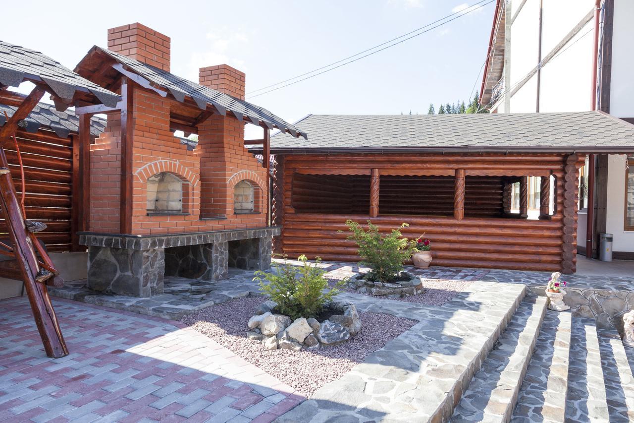 Villa Nikoletta Spa Boekovel Buitenkant foto